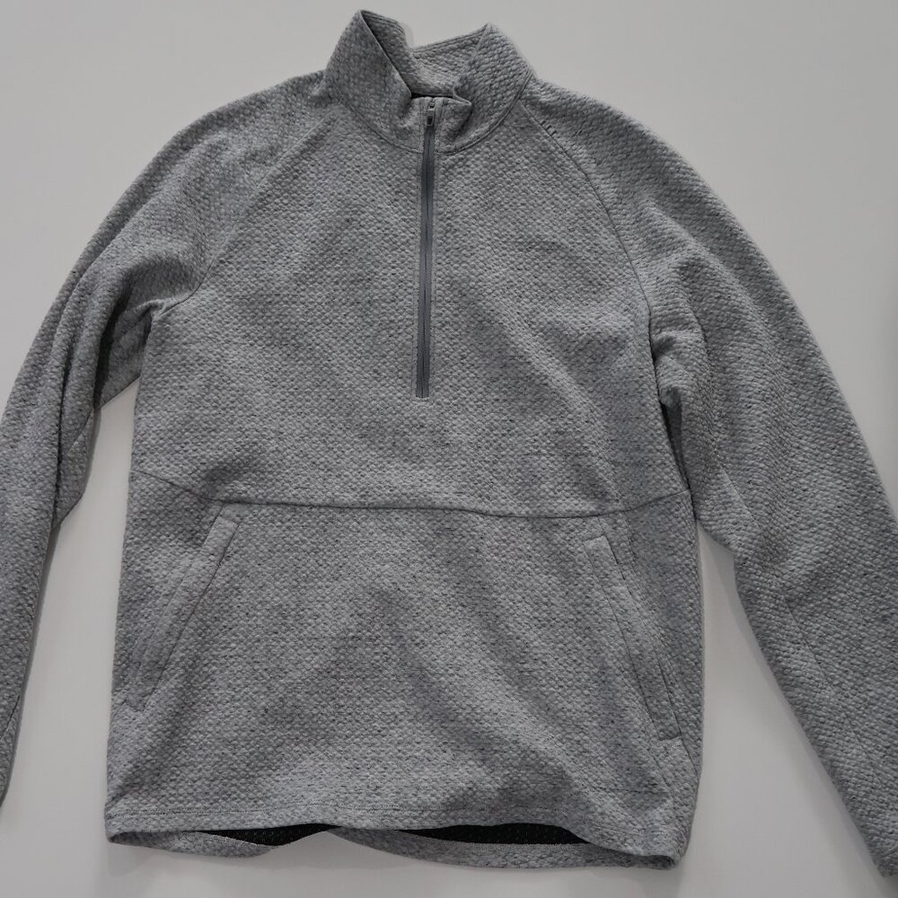 lululemon At Ease 1/2 Zip - S